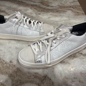 P448 Sneakers size 41